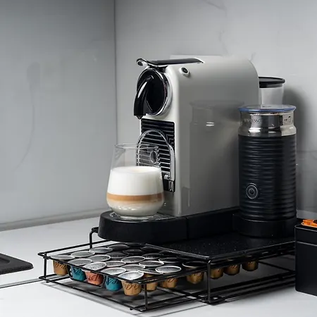 Brooklyn - Aviatiei Park - Netflix - Parking * ブカレスト