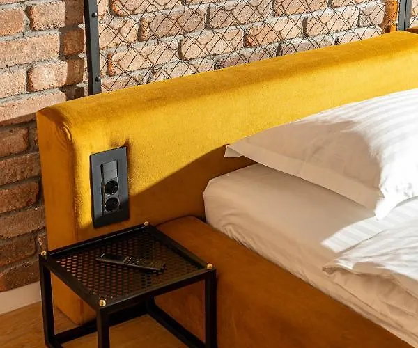 Brooklyn - Aviatiei Park - Netflix - Parking Apartment