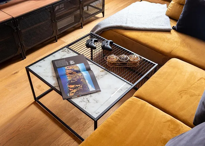 Brooklyn - Aviatiei Park - Netflix - Parking Bucharest